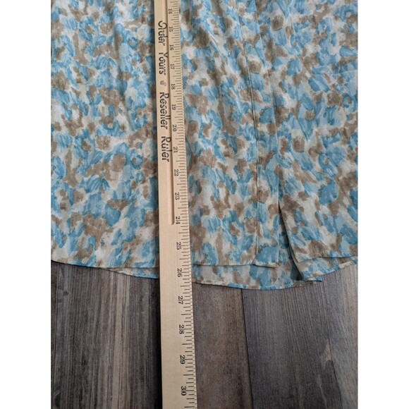 Talbots Top Women’s 12 100% Silk Button Front Shirt Blue Blouse Green Cap SS - Picture 2 of 6